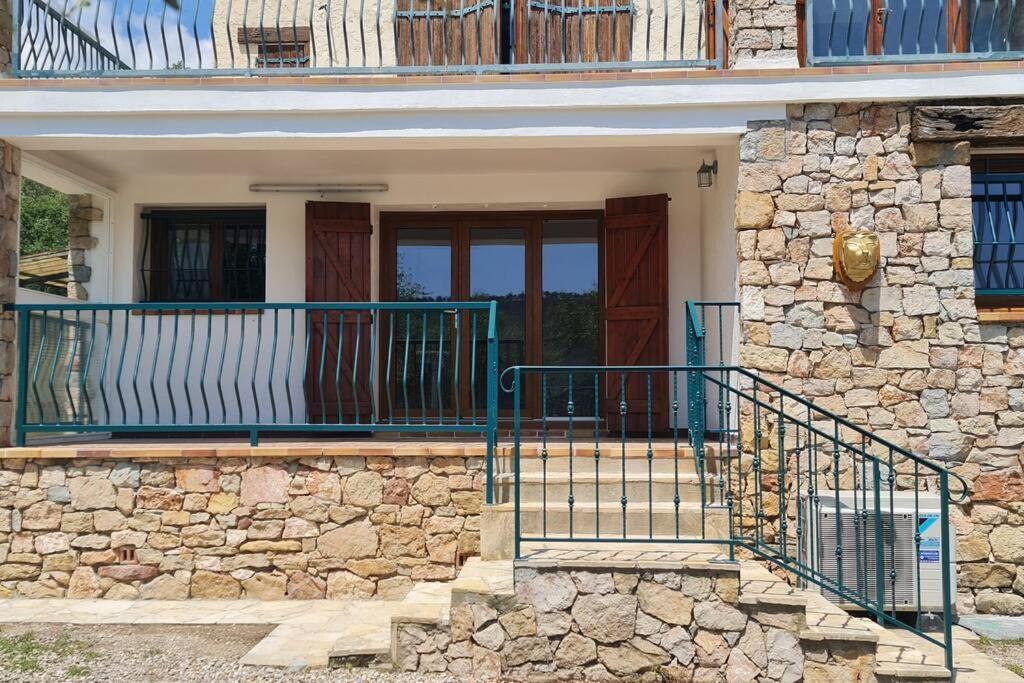 Gite Le Lion D'Or Brignoles Exterior foto